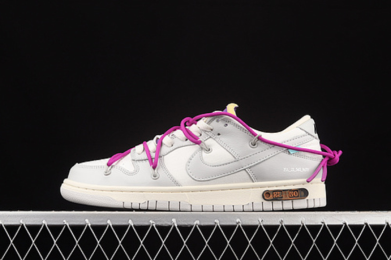 Nike OW X SB DUNK LOW LOT 28 OF 50 SAIL/NEUTRAL GREY/HYPER VIOLET · DM1602-111, photo 1