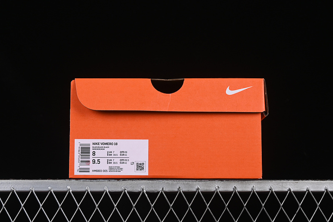 Nike [HM6803-005]-[AIR ZOOM VOMERO 18 BLACK/DARK SMOKE GREY/LIGHT GREY/BLACK]-[UNISEX:36-45] - Image 12