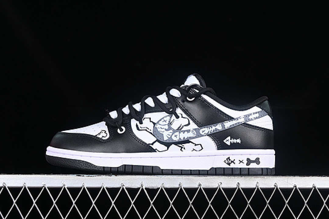 Unbranded [DD1391-100]-[DUNK LOW SB RETRO WHITE/BLACK/WHITE]-[WOMAN:36-39]-[MAN:40-46], photo 1