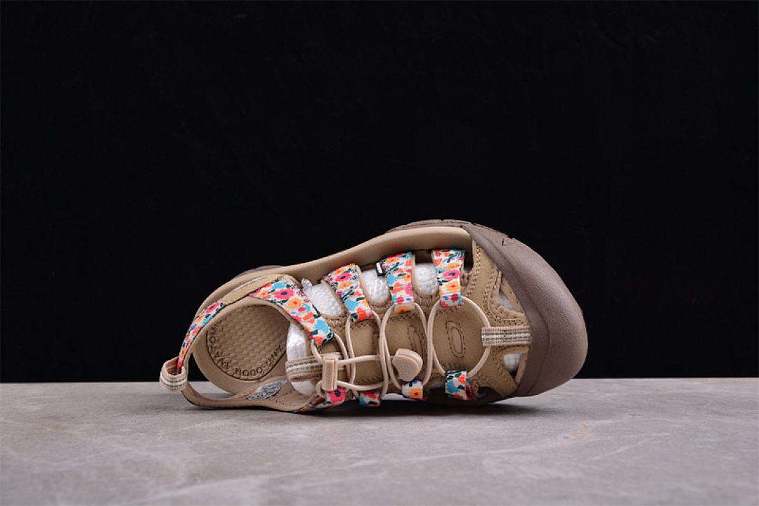 Keen [KEEN UNEEK FLAT-M BROWN/MULTI-COLOR]-[WOMAN:35-40] - Image 11