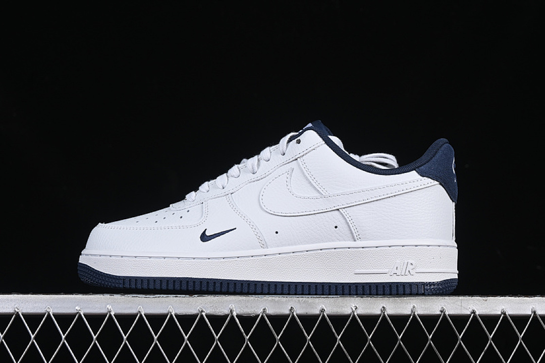 Nike Nike AIR FORCE 1 07 LOW PHOTON DUST/OBSIDIAN/PHOTON DUST · HM9483-001, photo 1