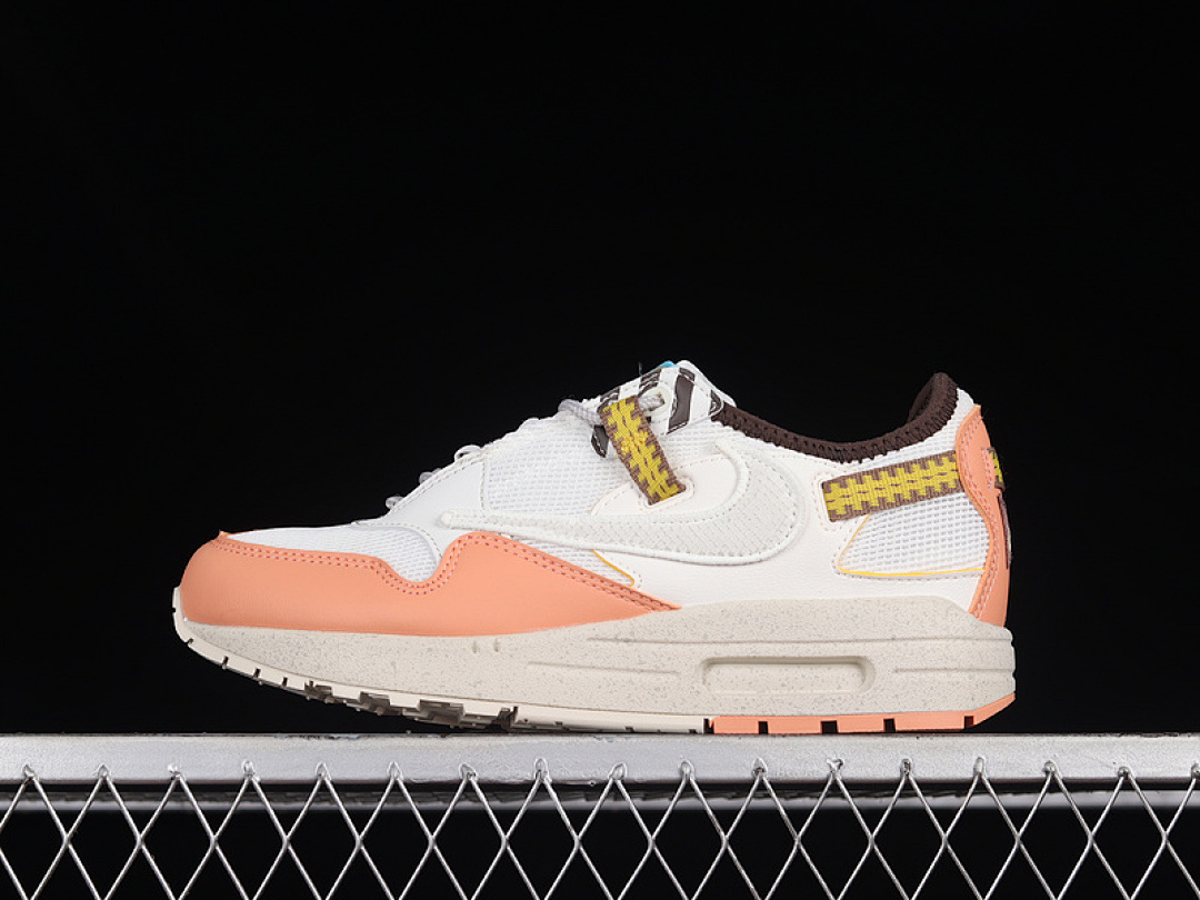 Unbranded [DO9392-800]-[TRAVIS SCOTT X AIR MAX 1 SATURN GOLD/WHITE/ORANGE]-[WOMAN:36-39]-[MAN:40-47.5], photo 1