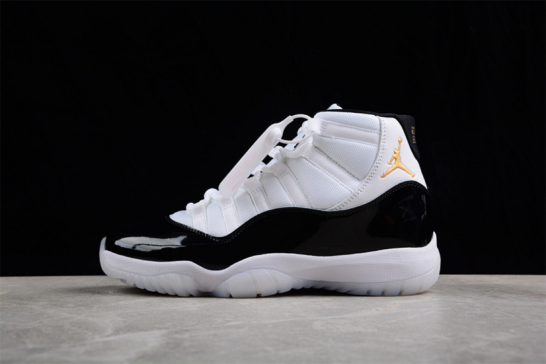 Jordan [CT8012-170]-[AIR JORDAN 11 RETRO CONCORD DEFINING MOMENTS 2023 WHITE/BLACK/METALLIC (GOLD]), photo 1