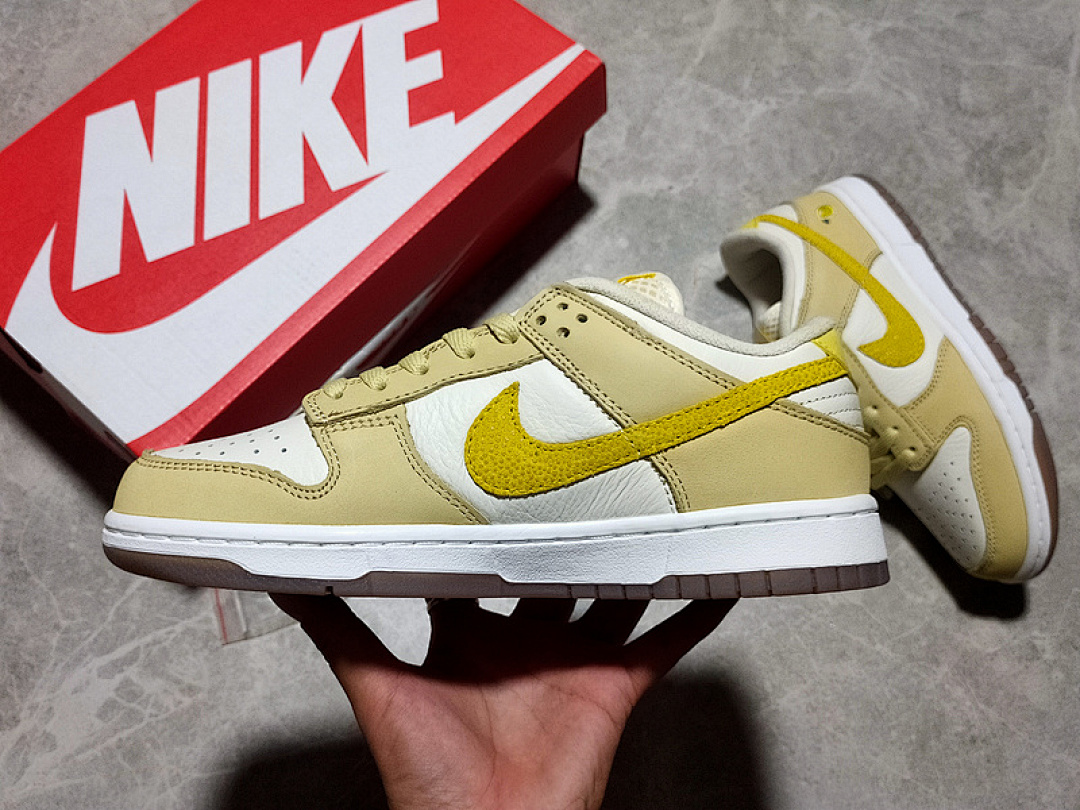 Unbranded [DJ6902-700]-[SB DUNK LOW LEMON DROP/OPTI YELLOW/SAIL/ZITRON]-[WOMAN:36-39]-[MAN:40-47.5], photo 1