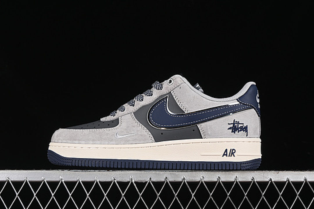 Nike Nike AIR FORCE 1 07 LOW GREY/BLUE · SJ6698-005, photo 1