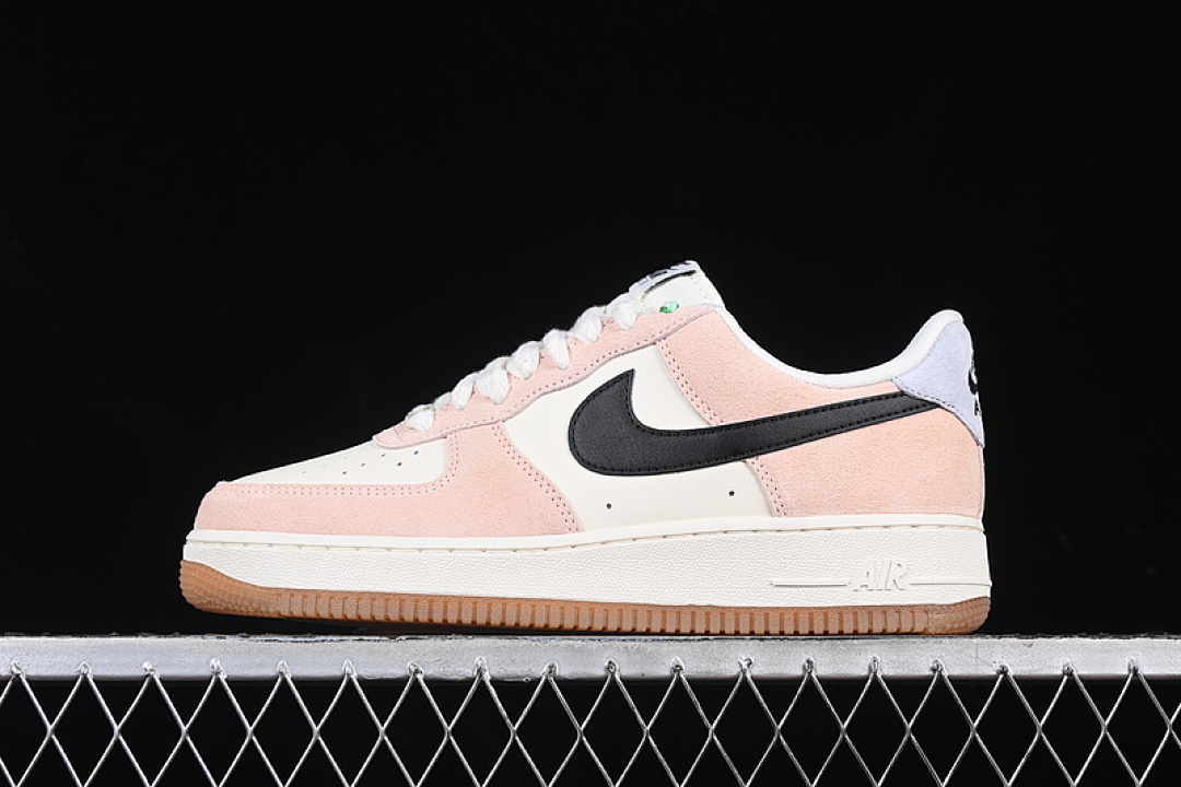 Nike Nike AIR FORCE 1 07 LOW ARCTIC ORANGE/PALE IVORY/GLACIER BLUE/OFF NOIR · HJ7342-800, photo 1