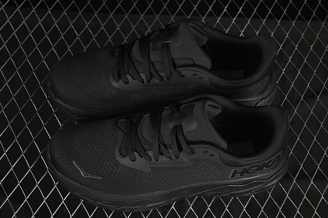 Hoka [1147850 BBLC]-[HOKA ARAHI 7 BLACK]-[WOMAN:36-39]-[MAN:40-45] - Image 10