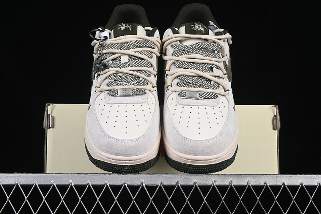 Nike [DM6688-014]-[AIR FORCE 1 07 LOW GREY/GREEN]-[WOMAN:36-39]-[MAN:40-45] - Image 14