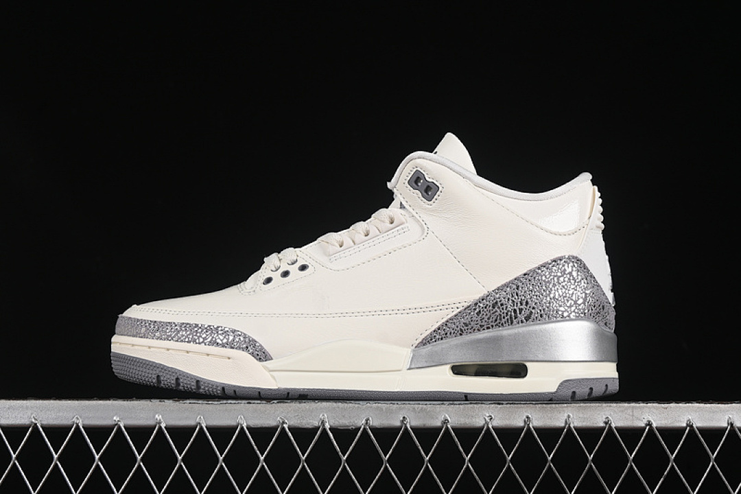 Jordan [CK9246-100]-[AIR JORDAN 3 SAIL METALLIC SILVER SAIL/CEMENT GREY/METALLIC SILVER]-[36-47.5], photo 1