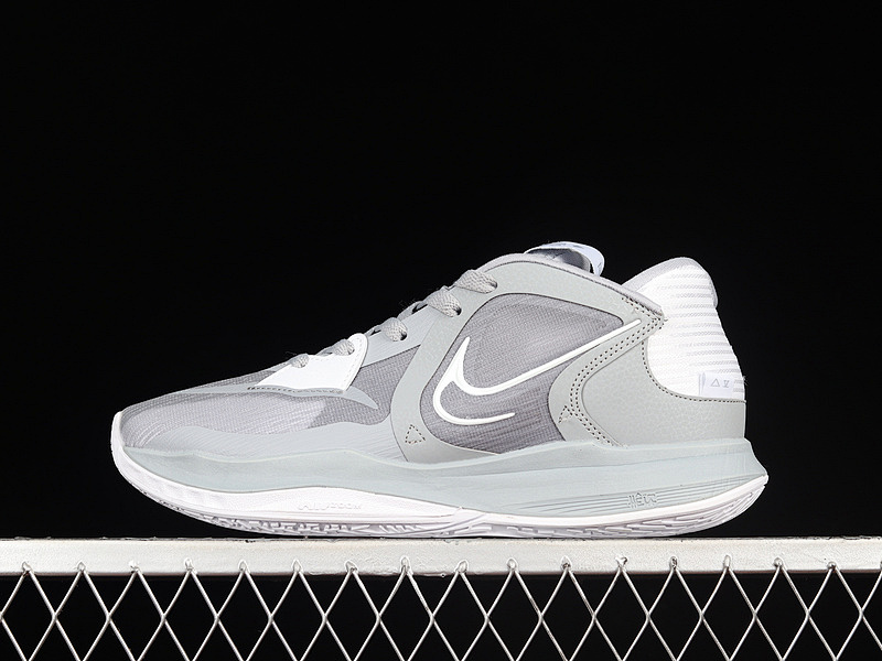 KYRIE 5 EP LIGHT GREY/LIGHT GREY/WHITE · DO9617-001, photo 1