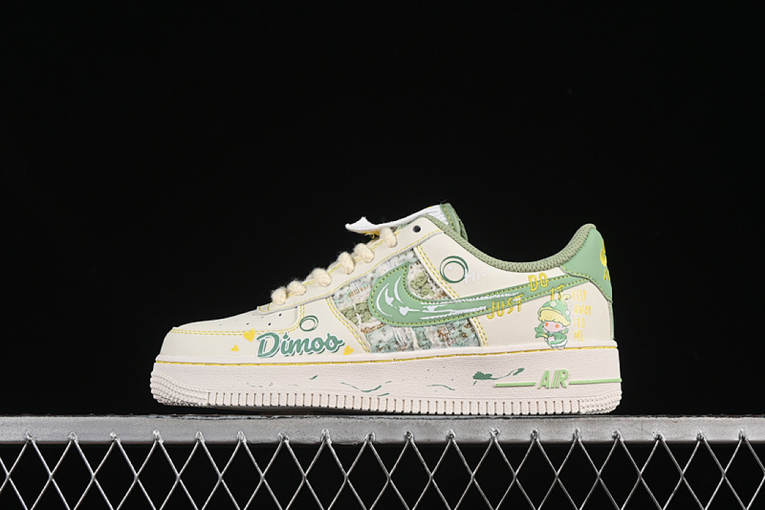 Nike Nike AIR FORCE 1 07 LOW DIMOO BEIGE/GREEN · FJ7740-110, photo 1