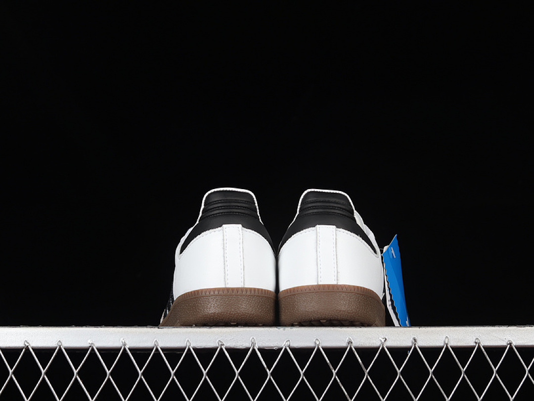 Adidas [B75806]-[SAMBA OG SNEAKER CLOUD WHITE/CORE BLACK/GUM]-[WOMAN:36-39]-[MAN:40-45] - Image 13
