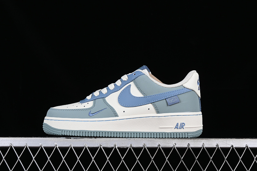 Nike [DB3301-177]-[AIR FORCE 1 07 LOW WHITE/BLUE/GREEN]-[WOMAN:36-39]-[MAN:40-45], photo 1