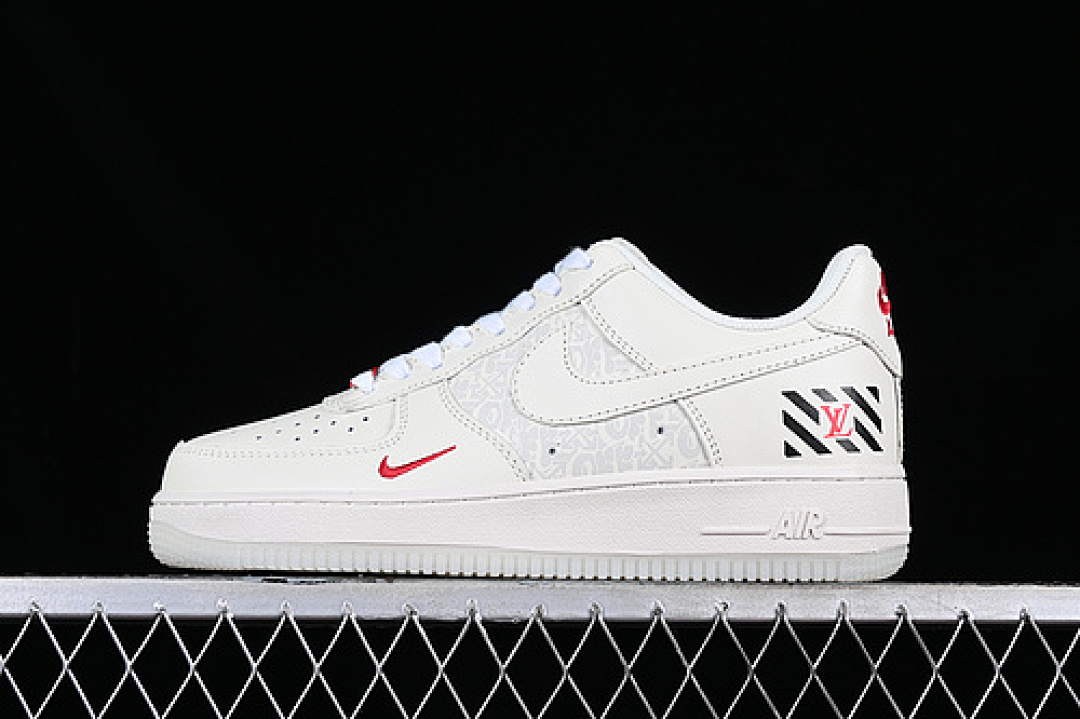 Nike [BS6055-825]-[AIR FORCE 1 07 LOW WHITE/GREY/RED]-[WOMAN:36-39]-[MAN:40-45], photo 1