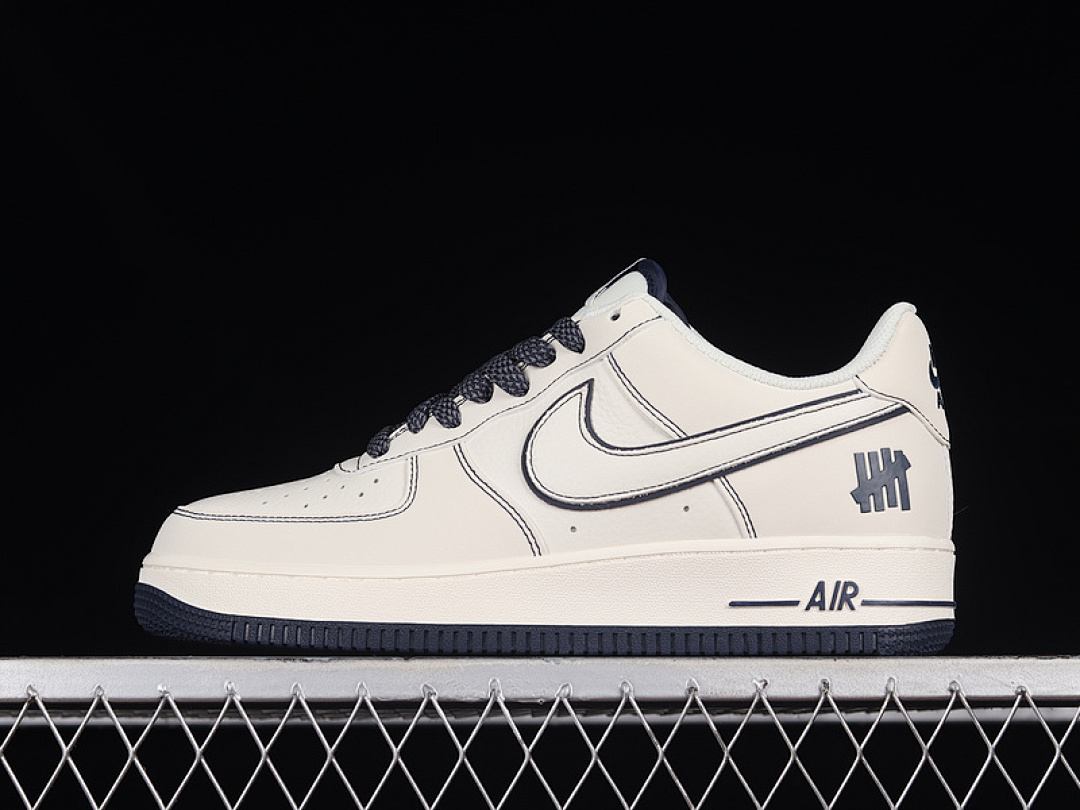 Nike [UN3699-033]-[UNDEFEATED X AIR FORCE 1 LOW 07 SU19 WHITE/WHITE/NAVY BLUE]-[WOMAN:36-39], photo 1