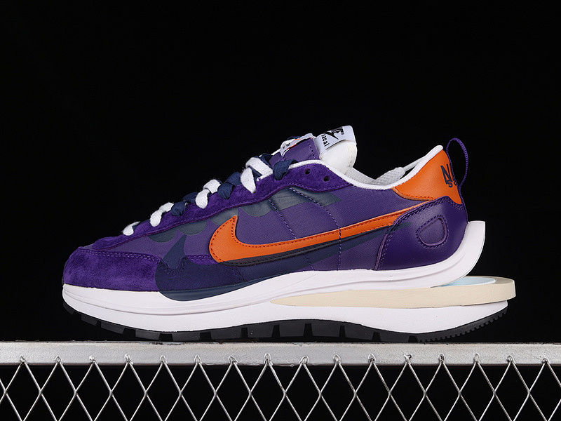 Sacai LJ Sacai X VAPORWAFFLE DARK IRIS/CAMPFIRE ORANGE/WHITE · DD1875-500, photo 1