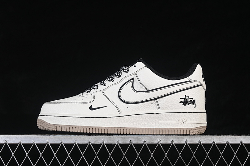 Nike Nike AIR FORCE 1 07 LOW CASUAL SNEAKERS WHITE/BLACK/WHITE · MM3399-819, photo 1