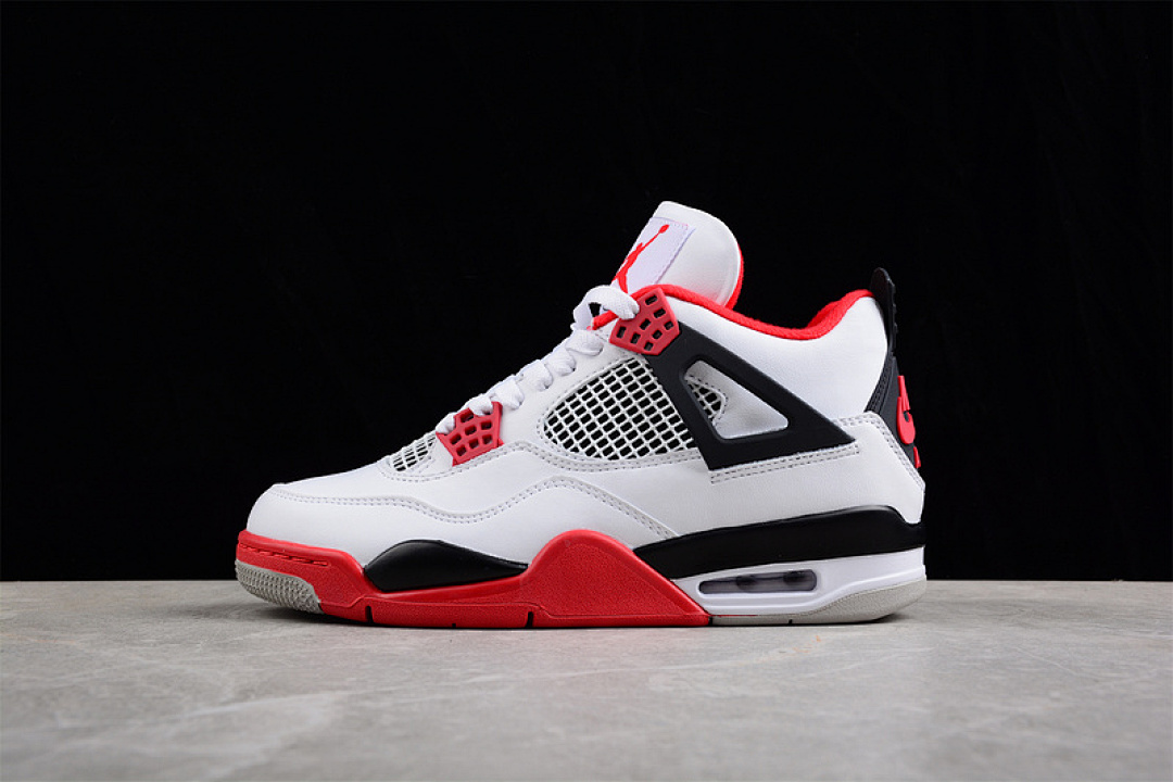 Jordan [DC7770-160]-[AIR JORDAN 4 RETRO OG WHITE/BLACK/TECH GREY/FIRE RED]-[MAN:40-48], photo 1