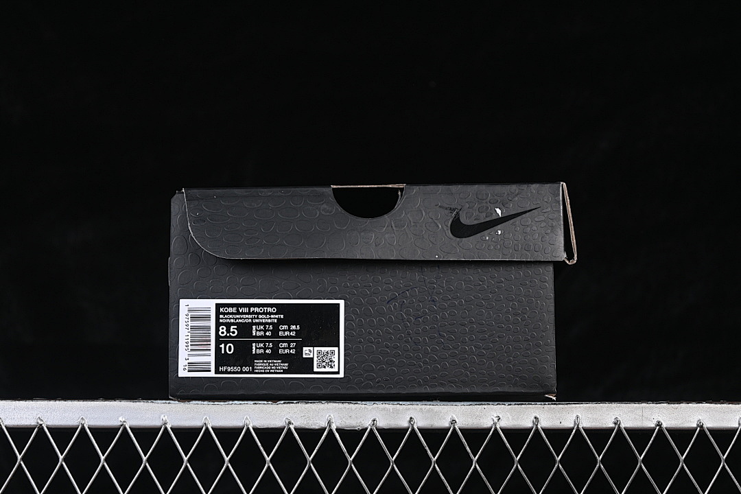 Nike [HF9550-001]-[KOBE 8 PROTRO BLACK/UNIVERSITY GOLD-WHITE-COURT PURPLE]-[WOMAN:39]-[MN:40-47.5] - Image 12
