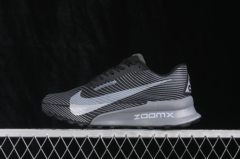 SHOCK ABSORBING RUNNING SHOES BLACK/GREY · HF5668-001, photo 1