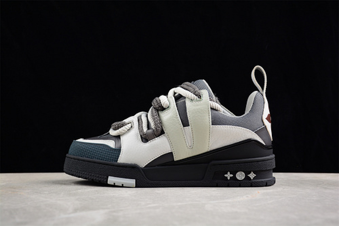 Louis Vuitton Louis Vuitton [ LV 1V WHITE/GREY/BLACK]-[WOMAN:35-39]-[MAN:40-45], photo 1