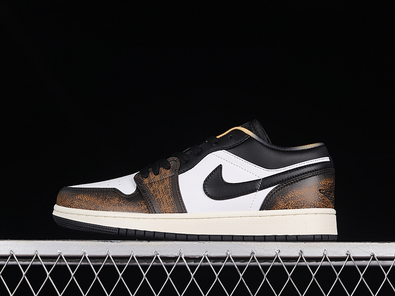 Jordan AIR Jordan 1 LOW SE WEAR-AWAY BLACK/WHITE ONYX/WHITE/SAIL · DQ8422-001, photo 1