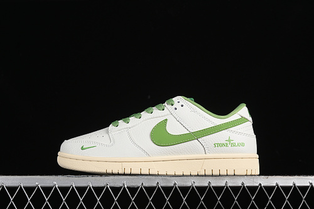 Unbranded [XB3802-348]-[SB DUNK LOW WHITE/GREEN]-[WOMAN:36-39]-[MAN:40-45], photo 1