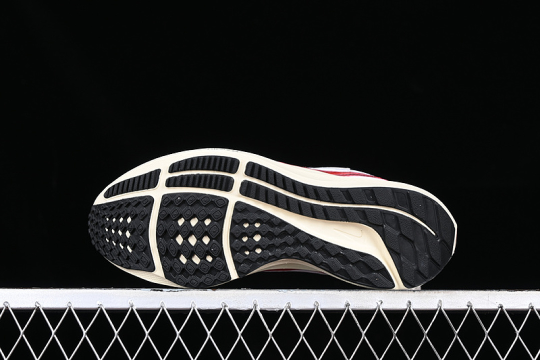 Nike [FB7703-100]-[AIR ZOOM PEGASUS 40 WHITE/GREY/BLACK/RED]-[WOMAN:36-40] - Image 14