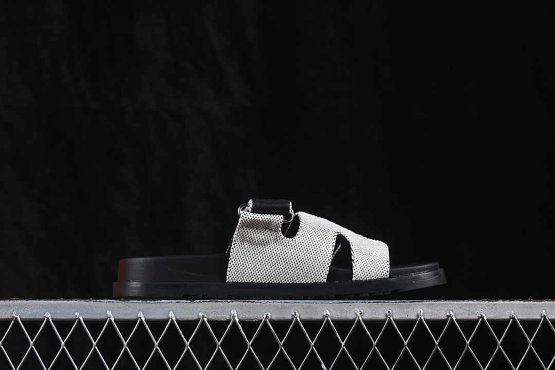 Chanel [CHYPRE FLAT BOTTOMED ONE SHOULDER SLIPPERS BLACK/GREY]-[WOMAN:35-39]-[MAN:40-46] - Image 14
