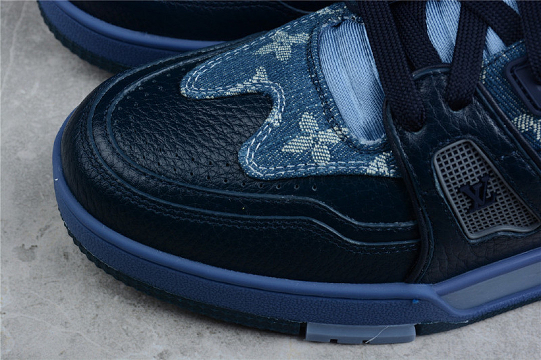 Louis Vuitton [L*V TRAIL SNEAKERS BLACK/BLACK/NAVY BLUE]-[MAN:38-45] - Image 9