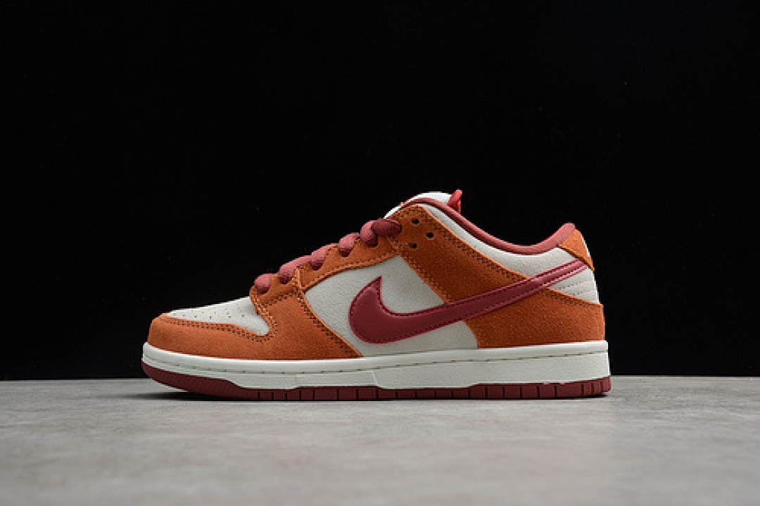 Unbranded [BQ6817-202]-[SB DUNK LOW PRO DARK RUSSET/CEDAR/SUMMIT WHITE]-[UNISEX:36-45], photo 1