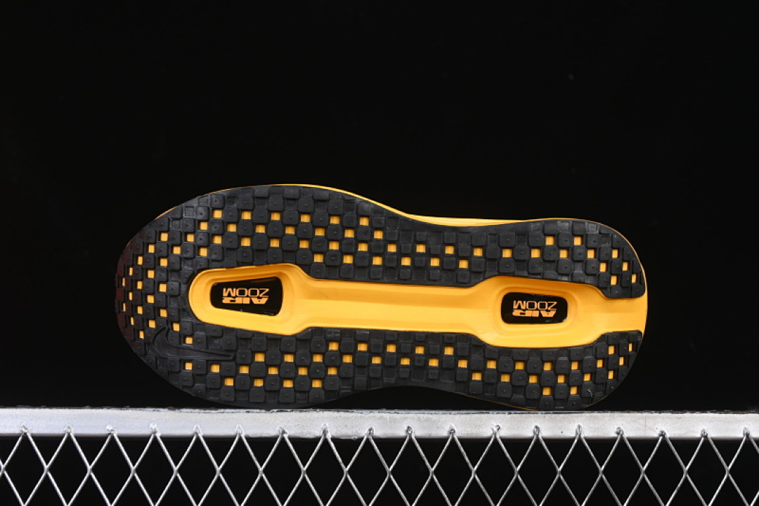 Nike [FN8453-017]-[AIR ZOOM PEGASUS PREMIUM YELLOW/BLACK]-[WOMAN:36-39]-[MAN:40-45] - Image 15