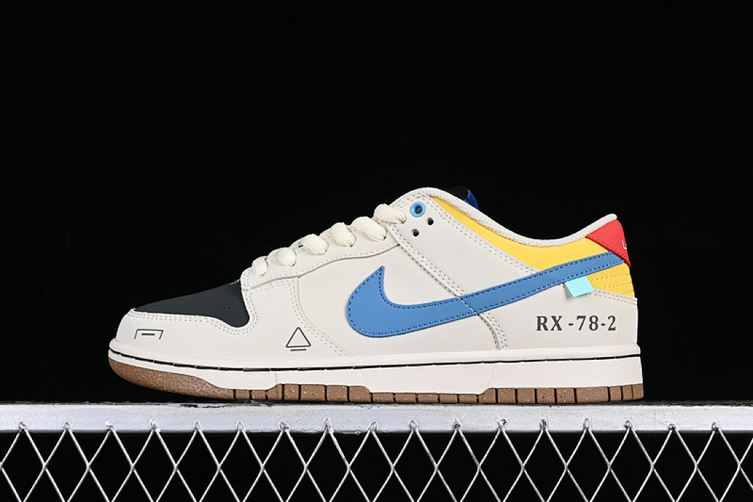 Nike OTOMO KATSUHIRO X SB DUNK LOW BEIGE/BLUE/BLACK · DD0302-356, photo 1