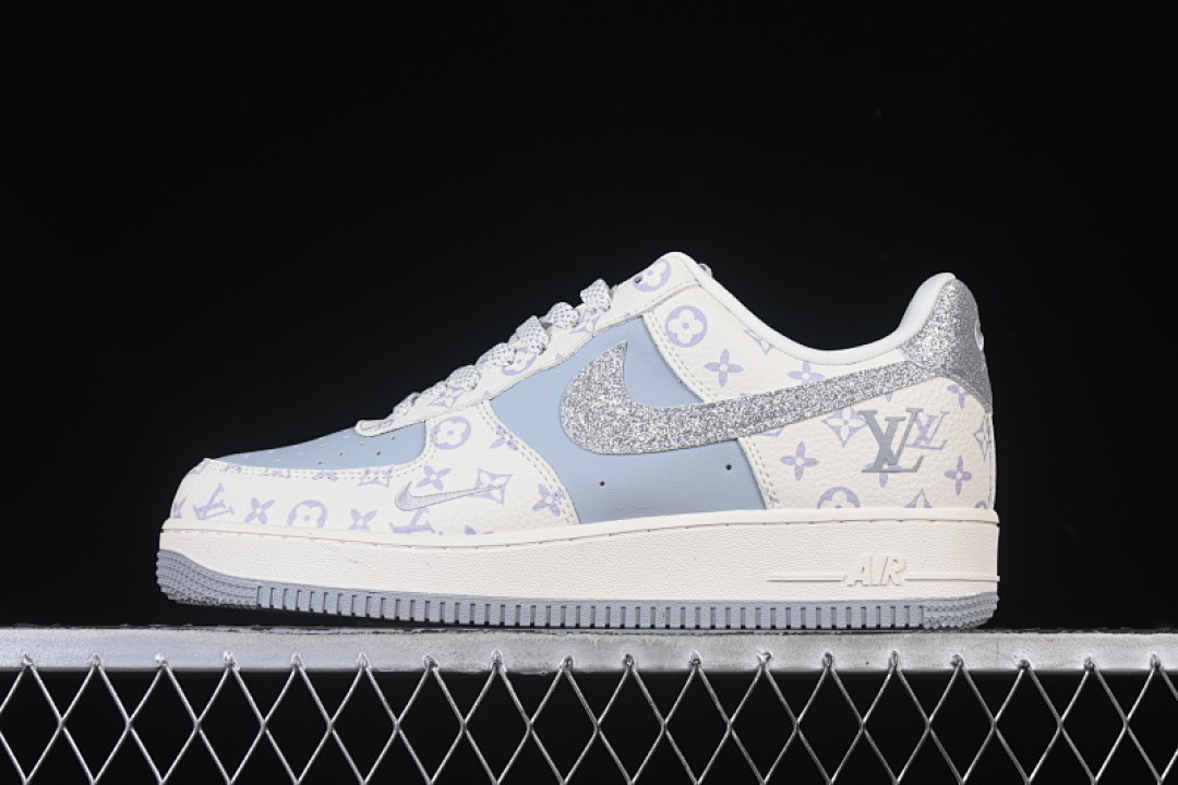 Nike [DF0188-078]-[AIR FORCE 1 07 LOW LV WHITE/BLUE/GREY]-[WOMAN:36-39]-[MAN:40-45] - Image 2