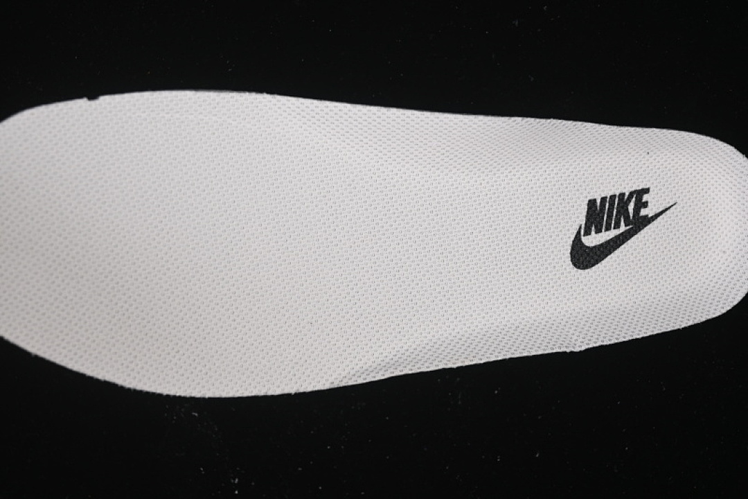Nike [CX5050-Y10]-[AIR FORCE 1 07 LOW LV WHITE/BLACK]-[WOMAN:36-39]-[MAN:40-45] - Image 4