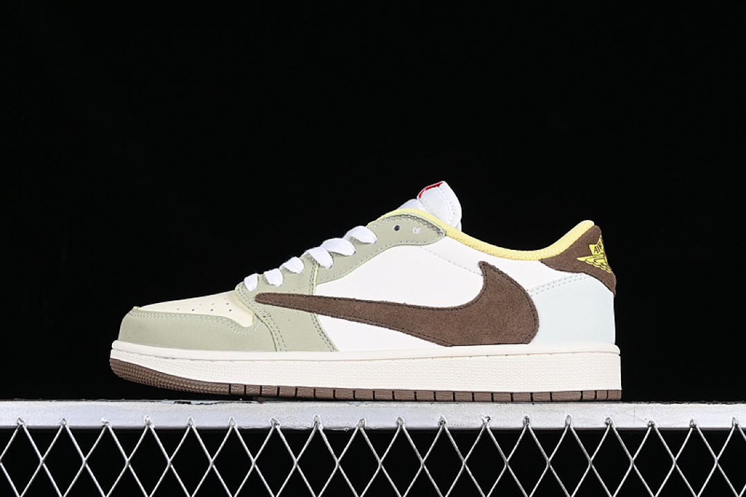 Jordan [DM7866-603]-[TRAVIS SCOTT X AIR JORDAN 1 LOW OG AJ1 WHITE/GREEN/BROWN]-[UNSIEX:35.5-47.5], photo 1