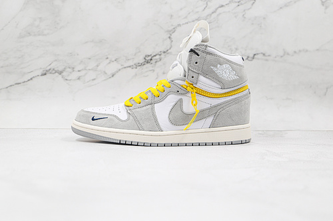 Jordan [CW6576-100]-[AIR JORDAN 1 HIGH SWITCH WHITE/LIGHT SMOKE GREY/SAIL/TOUR YELLOW]-[UNISEX:36-46], photo 1