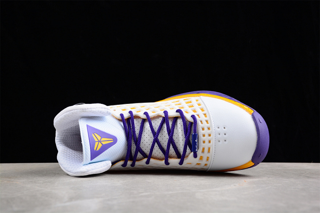 Nike [318050-191]-[ZOOM KOBE III 3 SL PROTRO MVP WHITE/PURPLE/GOLD]-[MAN:40-46] - Image 13