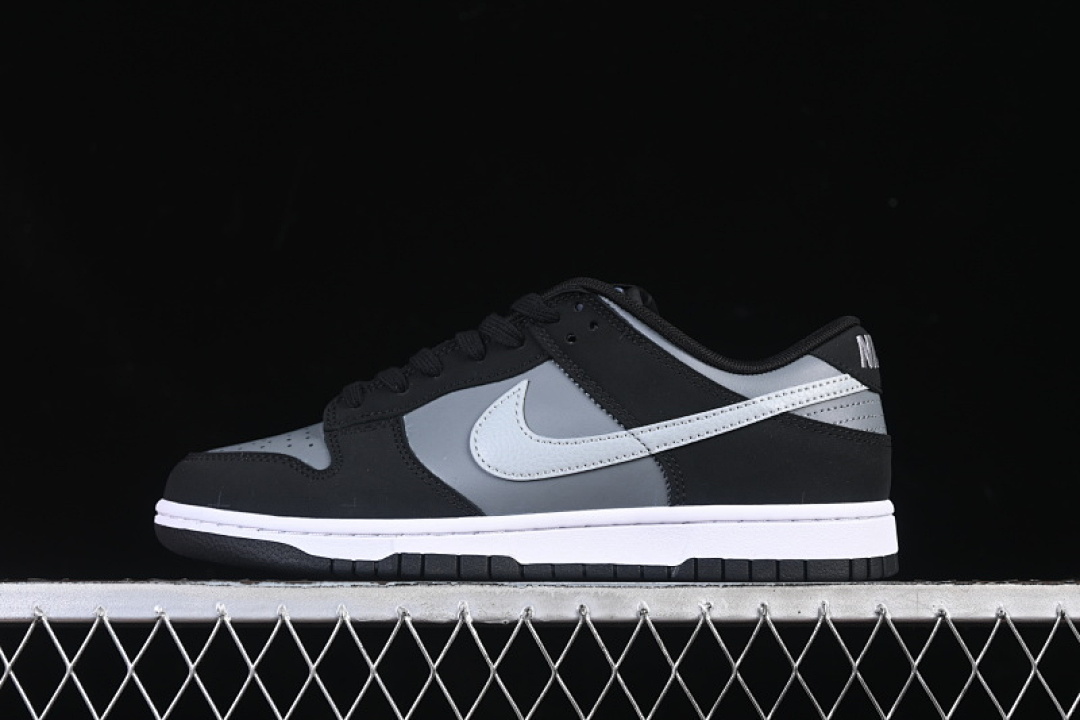 Unbranded [IB3079-001]-[DUNK LOW BLACK/LIGHT SMOKE GREY/SMOKE GREY/WHITE]-[MAN:40-46], photo 1