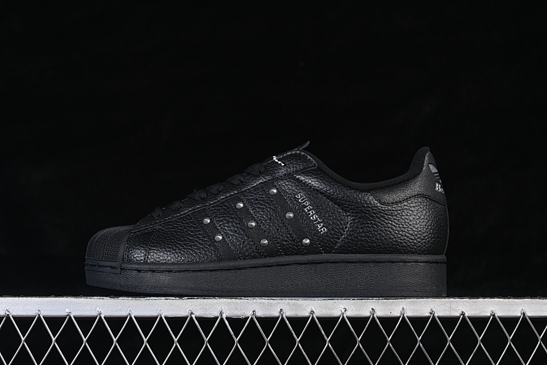 Adidas SUPERSTAR CORE BLACK/CARBON/IRON METALLIC · JQ3225, photo 1