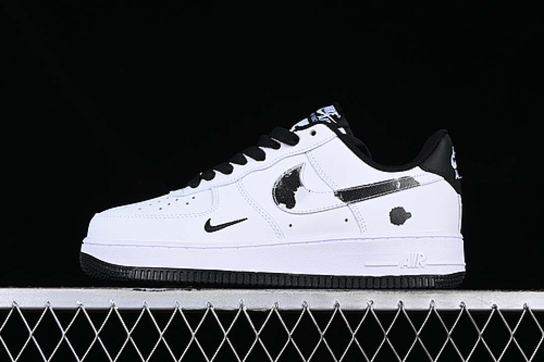 Nike [DR9867-102]-[AIR FORCE 1 07 LOW WHITE/GREY/BLACK]-[WOMAN:36-39]-[MAN:40-45], photo 1
