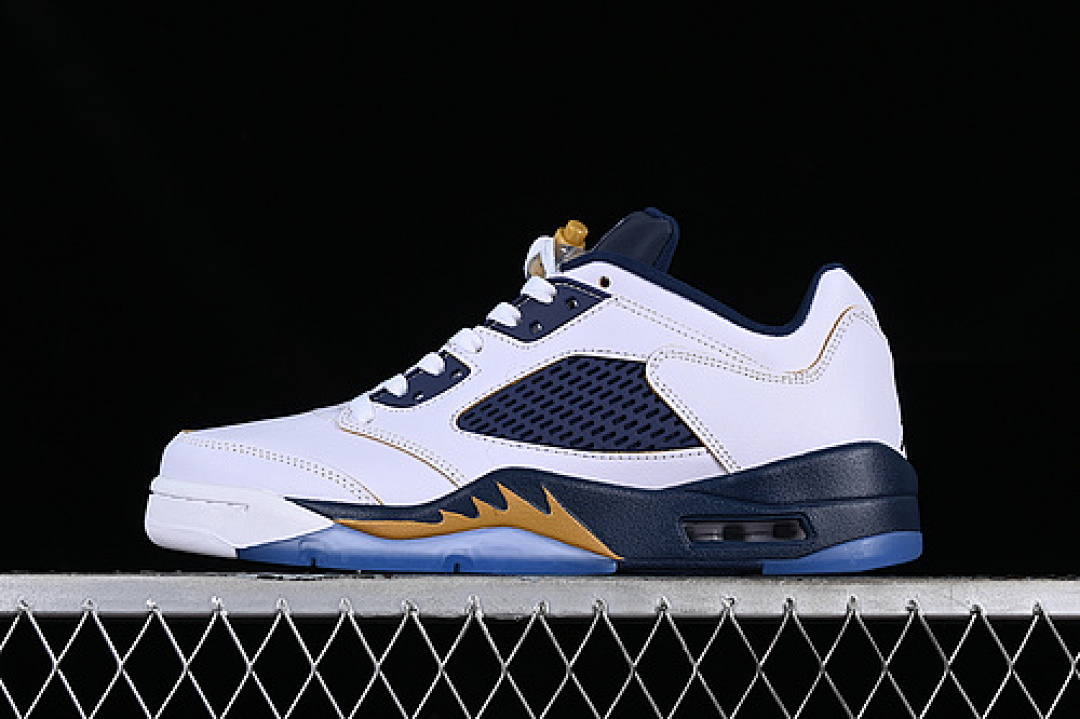 Jordan [819171-135]-[AIR JORDAN 5 LOW DUNK FROM ABOVE WHITE/BLUE]-[WOMAN:36-39]-[MAN:40-47.5], photo 1