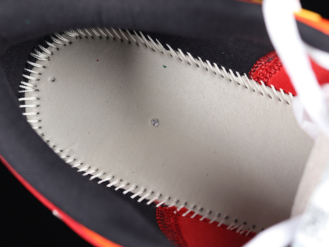 Nike [DQ4499-101]-[AIR ZOOM PEGASUS 38 SAIL/WHITE/GYM RED/BLACK]-[MAN:39-45] - Image 4