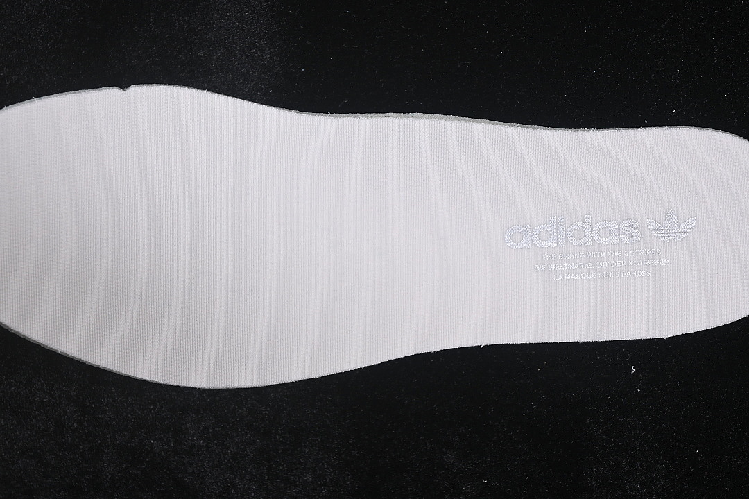 Unbranded [KI6264]-[SAMBA OG CLOVER CASUAL BOARD SHOES SILVER/ARGENTOUS]-[WOMAN:35-39]-[MAN:40-45] - Image 4