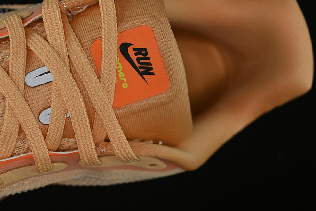Nike [HQ2050-100]-[AIR ZOOM VOMERO PREMIUM ORANGE/BLACK/GREEN]-[WOMAN:36-39]-[MAN:40-45] - Image 9