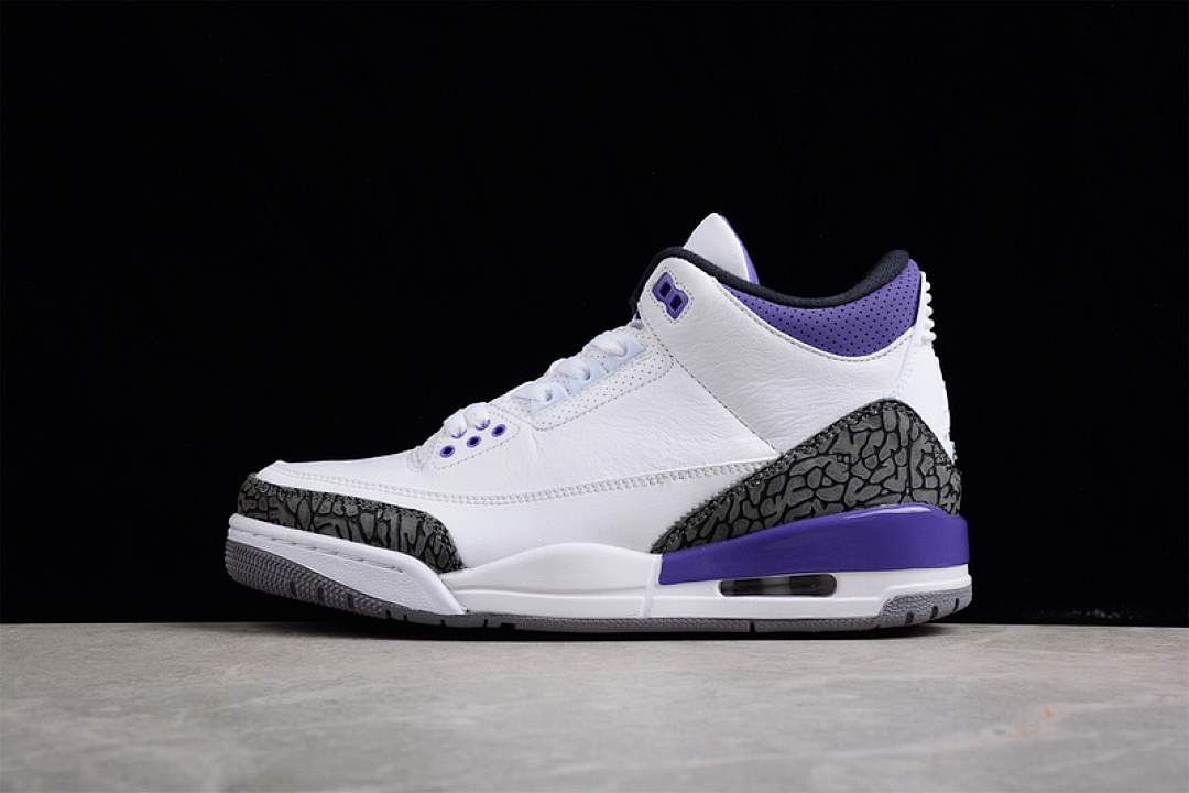 Jordan [CT8532-105]-[AIR JORDAN 3 RETRO WHITE/BLACK/DARK IRIS/CEMENT GREY]-[MAN:40-47.5], photo 1