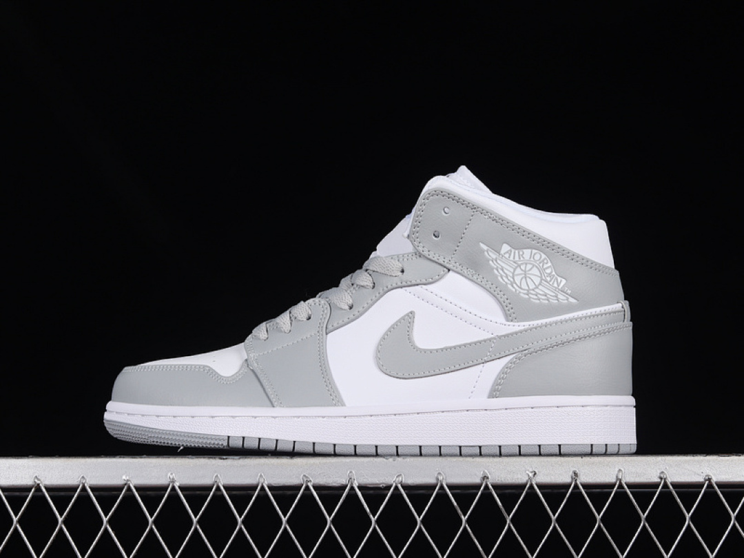Jordan AIR Jordan 1 MID GREY/SAIL/WHITE · BQ6472-115, photo 1