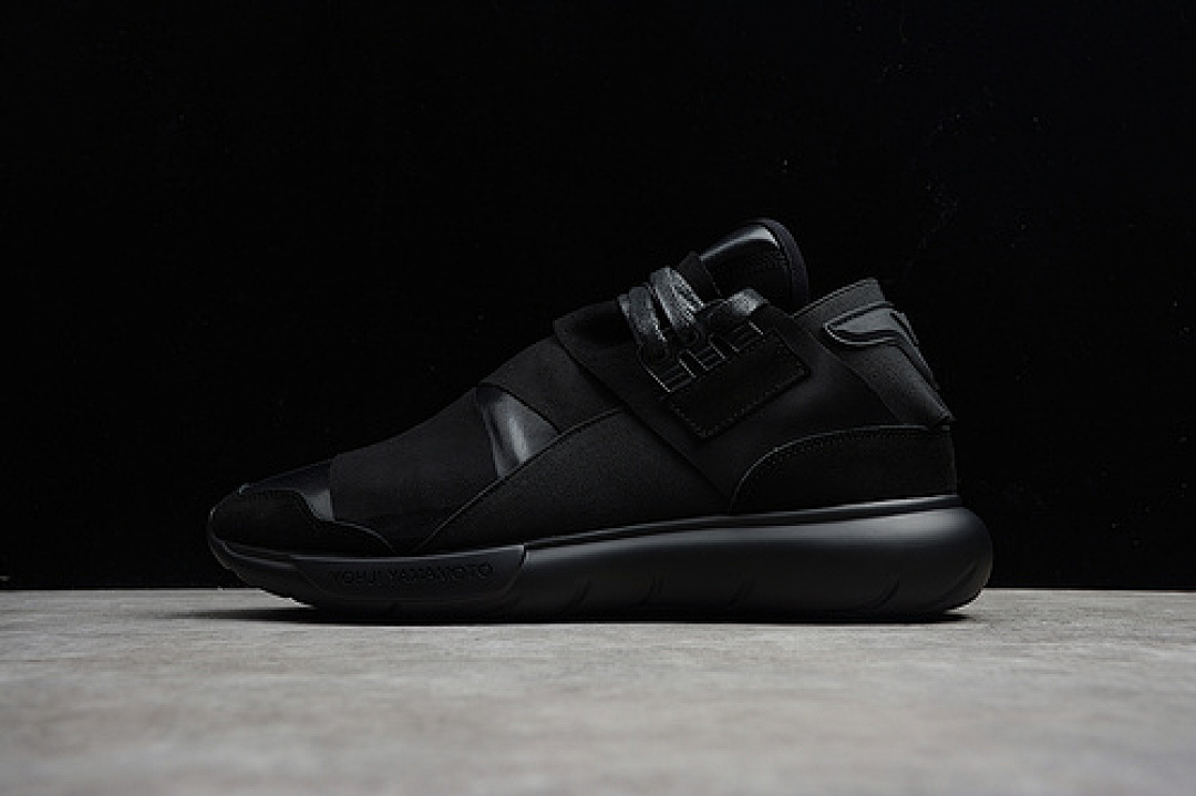 Y-3 [AC0907]-[Y-3 QASA HIGH CORE BLACK/CORE BLACK]-[MAN:39-44], photo 1