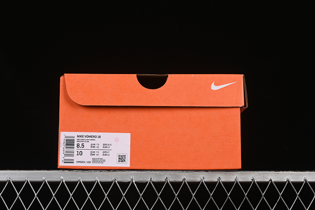 Nike [HM6804-108]-[AIR ZOOM VOMERO 18 WHITE/GREY/GREEN]-[WOMAN:36-39]-[MAN:40-45] - Image 12