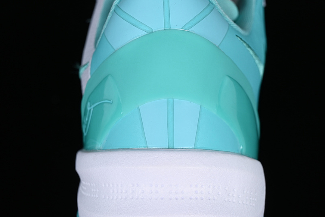 Nike [FQ3549-101]-[KOBE 8 SYSTEM WHITE/GREEN]-[MAN:40-46] - Image 9